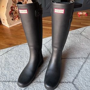 Size 9 Matte Tall Hunter Boots
